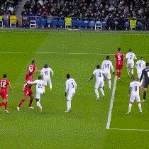 【西甲】本泽马扳平 小熊世界波 皇马2比1塞维利亚